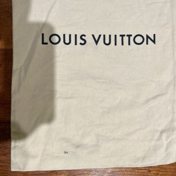 Louis Vuitton Tan Logo Dust Bag - Picture 3 of 5